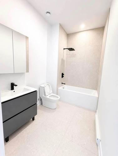 Studio à louer à Montreal - Mercier–Hochelaga-Maisonneuve — photo 4