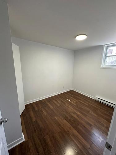 2 bedrooms apartment for rent in Sherbrooke — photo 3