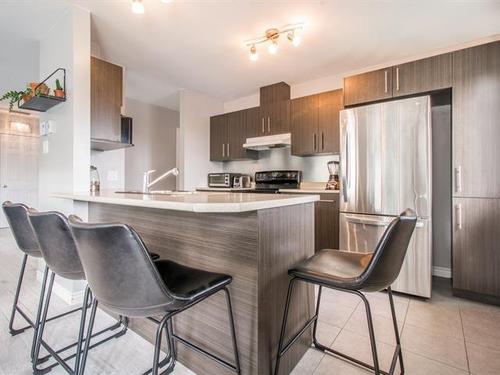3 bedrooms apartment for rent in Sherbrooke — photo 3