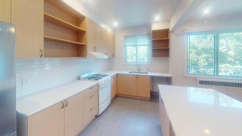 Studio for rent in Montreal - Côte-des-Neiges–Notre-Dame-de-Grâce — photo 9