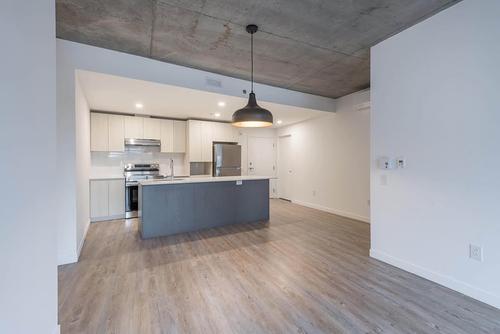 Appartement de 2 chambres à louer à Laval — photo 4