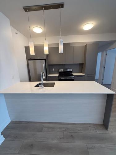 2 bedrooms apartment for rent in Laval — photo 2
