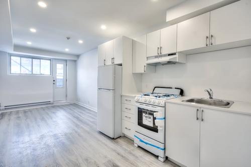 Studio à louer à Montreal - Villeray–Saint-Michel–Parc-Extension — photo 2