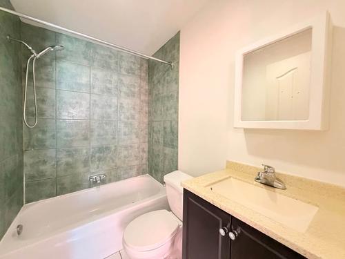 Studio for rent in Québec - La Cité-Limoilou — photo 5