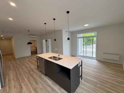 Appartement de 2 chambres à louer à Longueuil — photo 3