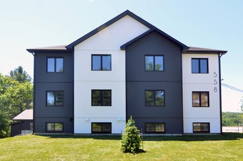 Appartement de 3 chambres à louer à Sherbrooke — photo 2