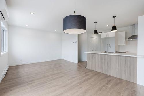 2 bedrooms apartment for rent in Lévis — photo 3