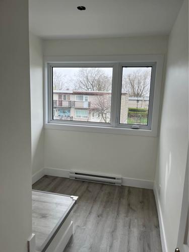 3 bedrooms apartment for rent in Laval — photo 4
