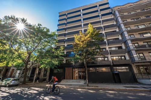 2 bedrooms apartment for rent in Montreal - Le Plateau-Mont-Royal — photo 15
