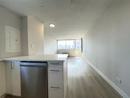 1 bedroom apartment for rent in Montreal - Ville-Marie — photo 21