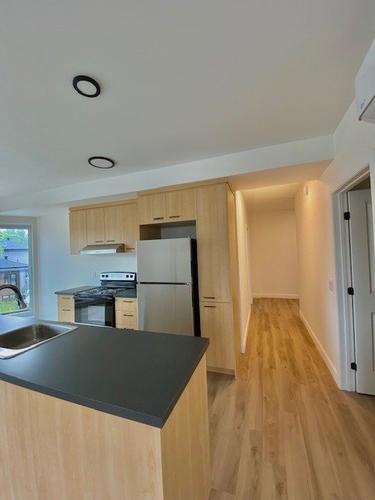 Appartement de 2 chambres à louer à Québec - Sainte-Foy–Sillery–Cap-Rouge — photo 2