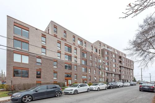 2 bedrooms apartment for rent in Laval — photo 13