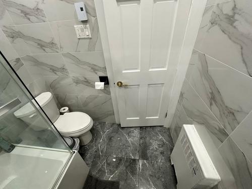 Appartement de 5 chambres à louer à Montreal - Côte-des-Neiges–Notre-Dame-de-Grâce — photo 4
