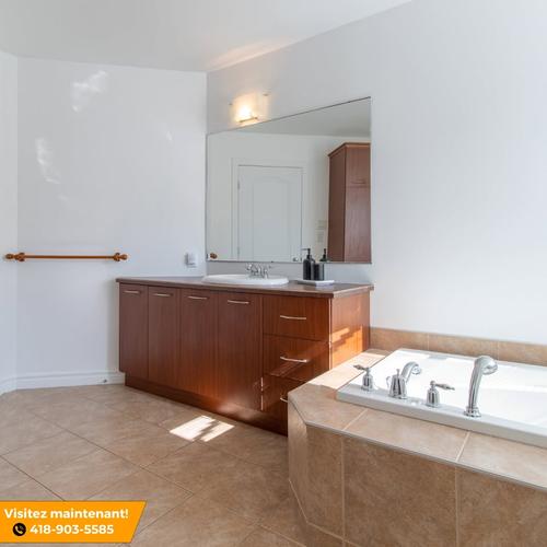 2 bedrooms apartment for rent in Québec - Sainte-Foy–Sillery–Cap-Rouge — photo 17