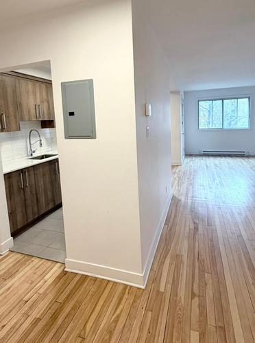2 bedrooms apartment for rent in Laval — photo 18