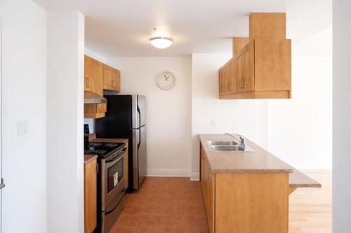 Appartement de 1 chambre à louer à Montreal - Saint-Laurent — photo 2