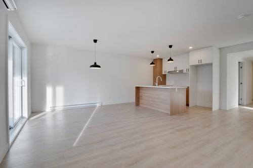 Appartement de 3 chambres à louer à Québec - La Haute-Saint-Charles — photo 4