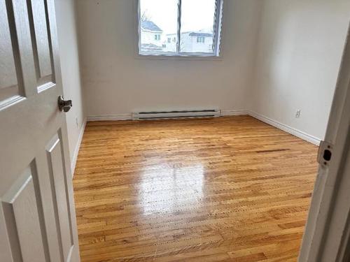 2 bedrooms apartment for rent in Laval — photo 6