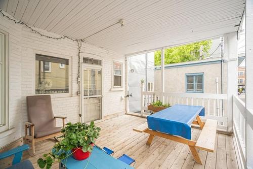 4 bedrooms apartment for rent in Montreal - Le Plateau-Mont-Royal — photo 11