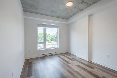 Appartement de 1 chambre à louer à Montreal - Saint-Laurent — photo 3