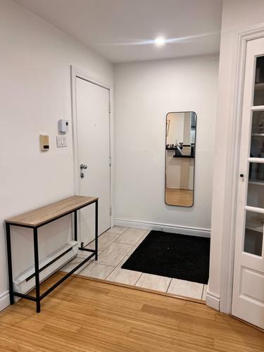 2 bedrooms apartment for rent in Montreal - Ville-Marie — photo 3