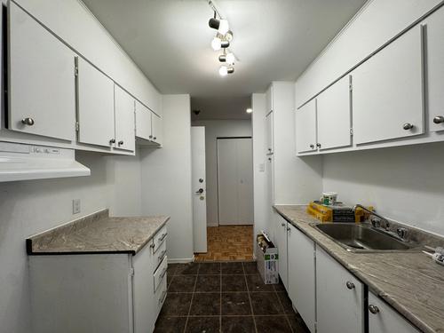 3 bedrooms apartment for rent in Laval — photo 9
