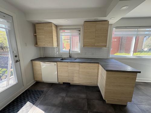 Appartement de 3 chambres à louer à Laval — photo 3