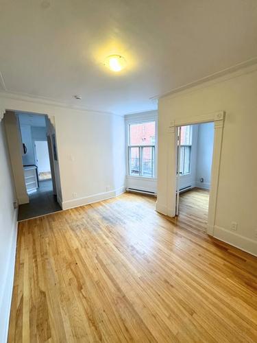 Appartement de 4 chambres à louer à Montreal - Le Plateau-Mont-Royal — photo 6