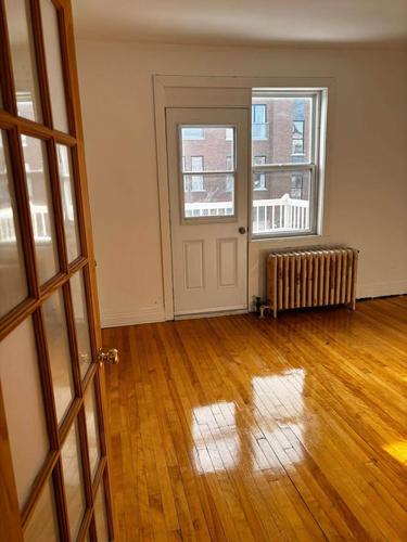 1 bedroom apartment for rent in Montreal - Villeray–Saint-Michel–Parc-Extension — photo 8