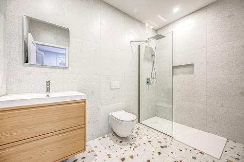 4 bedrooms apartment for rent in Montreal - Le Plateau-Mont-Royal — photo 16