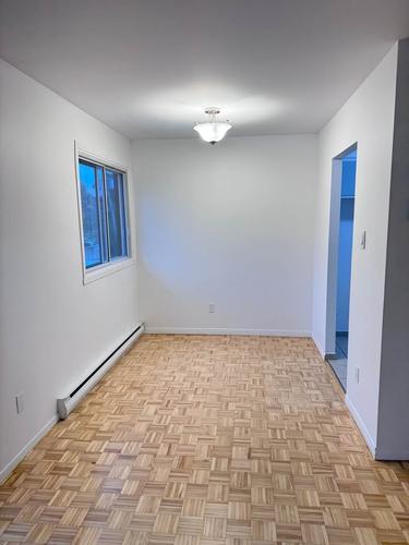 Appartement de 2 chambres à louer à Longueuil — photo 2