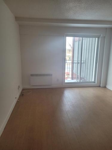 Appartement de 2 chambres à louer à Longueuil — photo 4