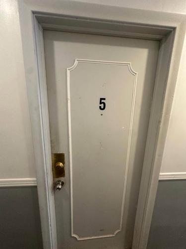 Studio for rent in Montreal - Ahuntsic-Cartierville — photo 8