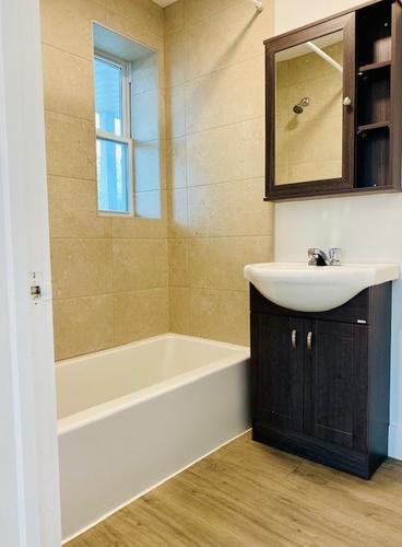 3 bedrooms apartment for rent in Sherbrooke — photo 10