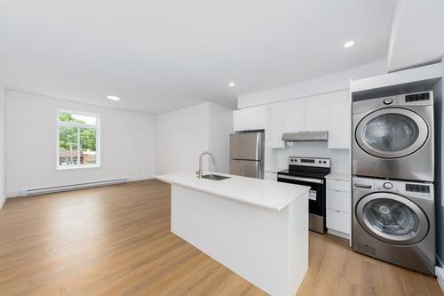 4 bedrooms apartment for rent in Montreal - Mercier–Hochelaga-Maisonneuve — photo 14