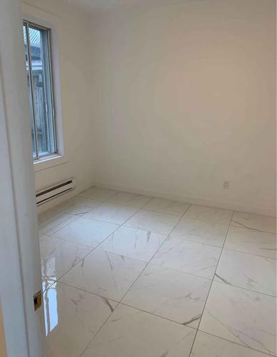 5 bedrooms apartment for rent in Montreal - Côte-des-Neiges–Notre-Dame-de-Grâce — photo 12