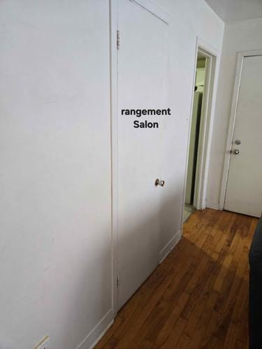 Appartement de 3 chambres à louer à Québec - Sainte-Foy–Sillery–Cap-Rouge — photo 2