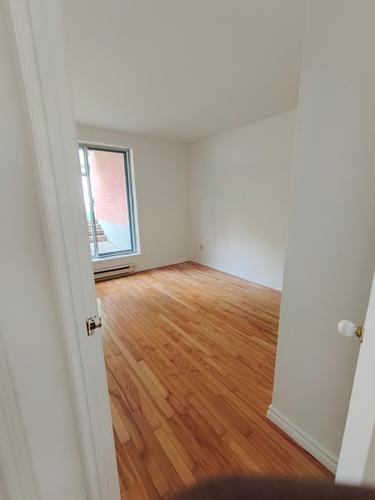 Appartement de 2 chambres à louer à Laval — photo 8