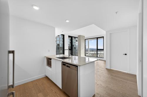 1 bedroom apartment for rent in Montreal - Ville-Marie — photo 12