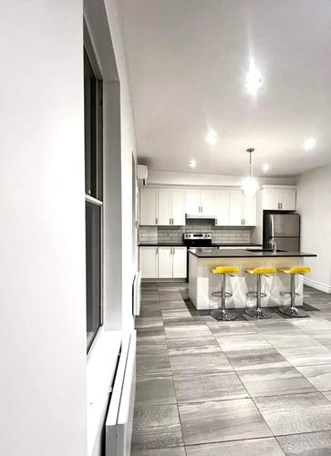 3 bedrooms apartment for rent in Montreal - Verdun — photo 12