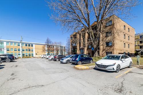 2 bedrooms apartment for rent in Laval — photo 23