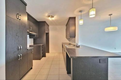 3 bedrooms apartment for rent in Laval — photo 8