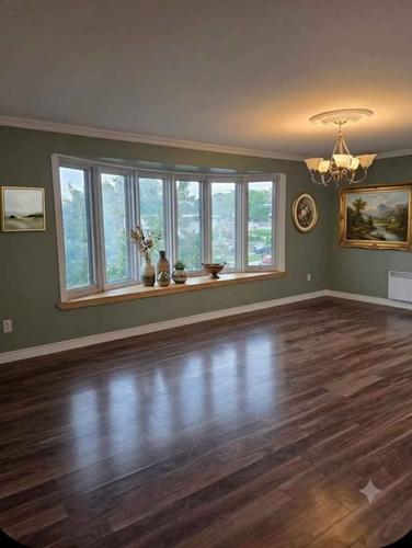 4 bedrooms apartment for rent in Laval — photo 4