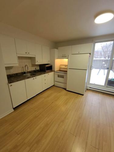 2 bedrooms apartment for rent in Montreal - Ville-Marie — photo 2