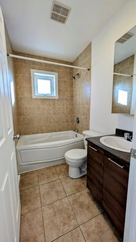 2 bedrooms apartment for rent in Sherbrooke — photo 17