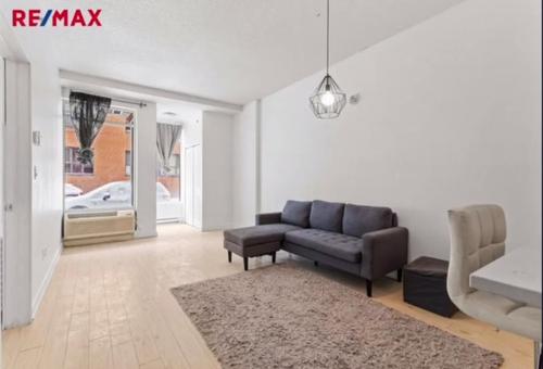 1 bedroom apartment for rent in Montreal - Ville-Marie — photo 2