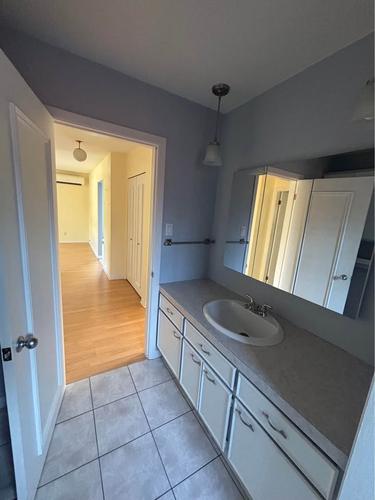 3 bedrooms apartment for rent in Sherbrooke — photo 6