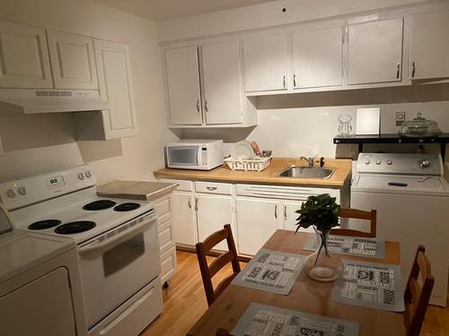 3 bedrooms apartment for rent in Montreal - Ville-Marie — photo 2