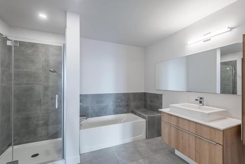2 bedrooms apartment for rent in Laval — photo 10
