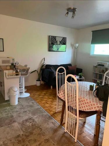 Studio for rent in Québec - Sainte-Foy–Sillery–Cap-Rouge — photo 2